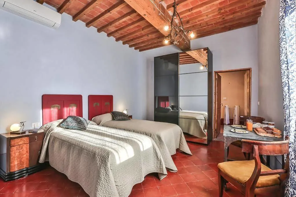 Villa Fracassini Pergine Valdarno 0*,
